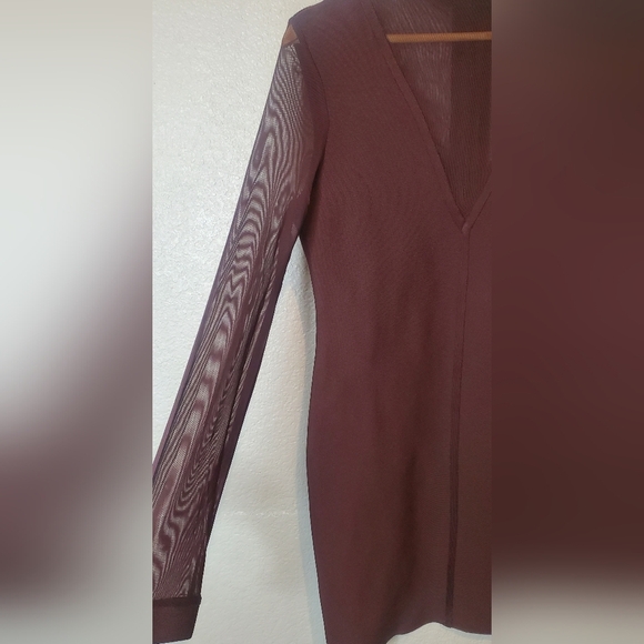 💚5/$25 Burgundy Mesh Long Sleeve Bodycon Stretch Bandage Dress Size Large - Picture 6 of 7